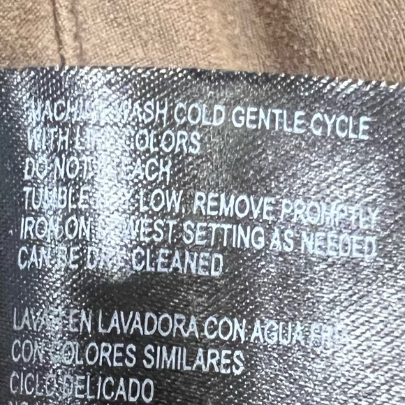 Weatherproof Black/Brown Reversible Vest. Size XL. - Picture 11 of 14